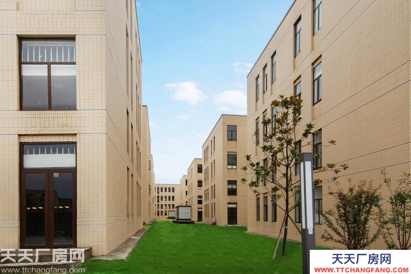 娶妻要溫良賢淑，廠房看聯東U谷