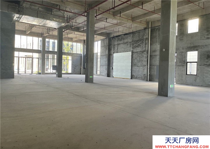 重慶兩江新區2000㎡獨棟廠房,層高7.8米,帶院壩