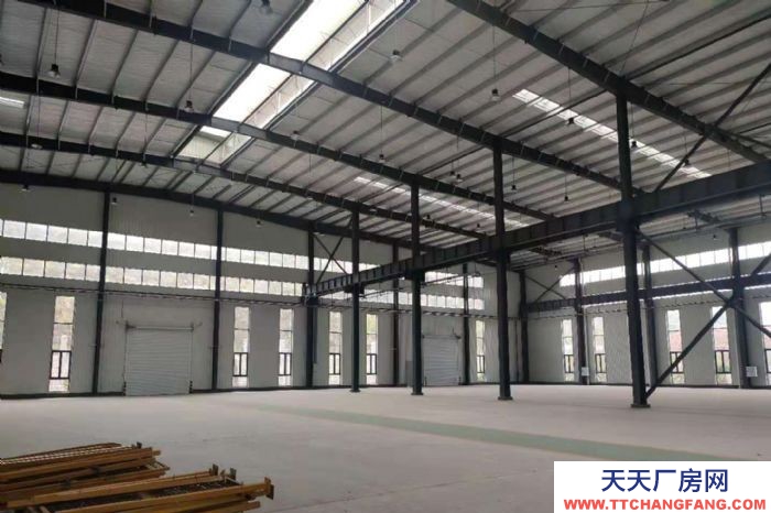 兩江新區(qū)水土園區(qū)鋼結構帶航車廠房出租