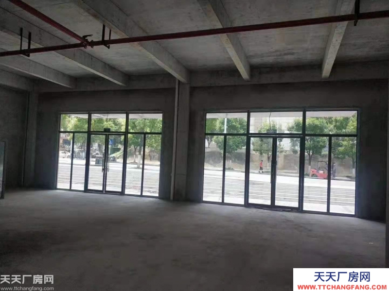 巴南區(qū)界石繞城內(nèi)環(huán)快速旁，性價(jià)比超高廠房租售