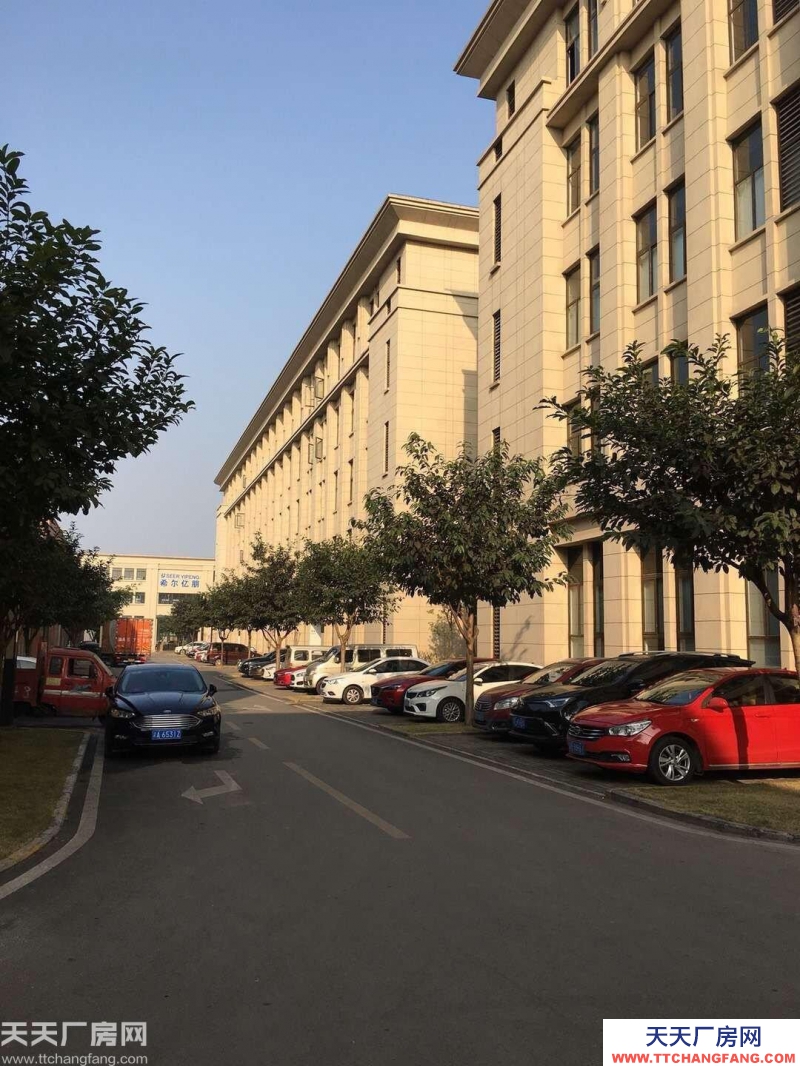 《首付三成，十年按揭，有產(chǎn)證》獨(dú)棟標(biāo)準(zhǔn)廠房，最小700平米出售