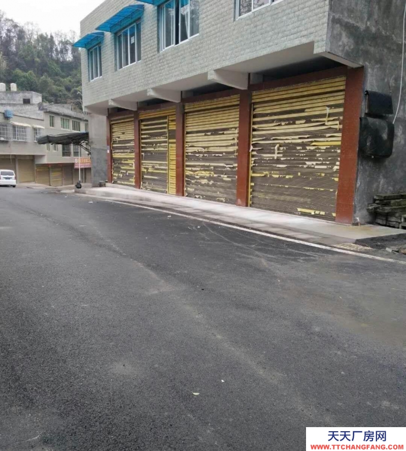 交通便利 利用空間大 離市區(qū)近 有動力電