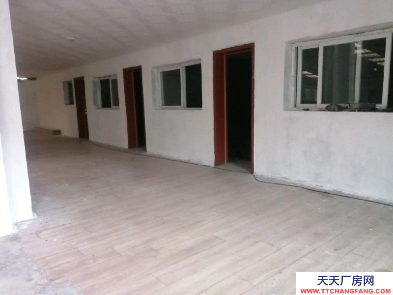 匯川周邊 河溪小學(xué)旁柳江大道路邊 廠房 1000平米