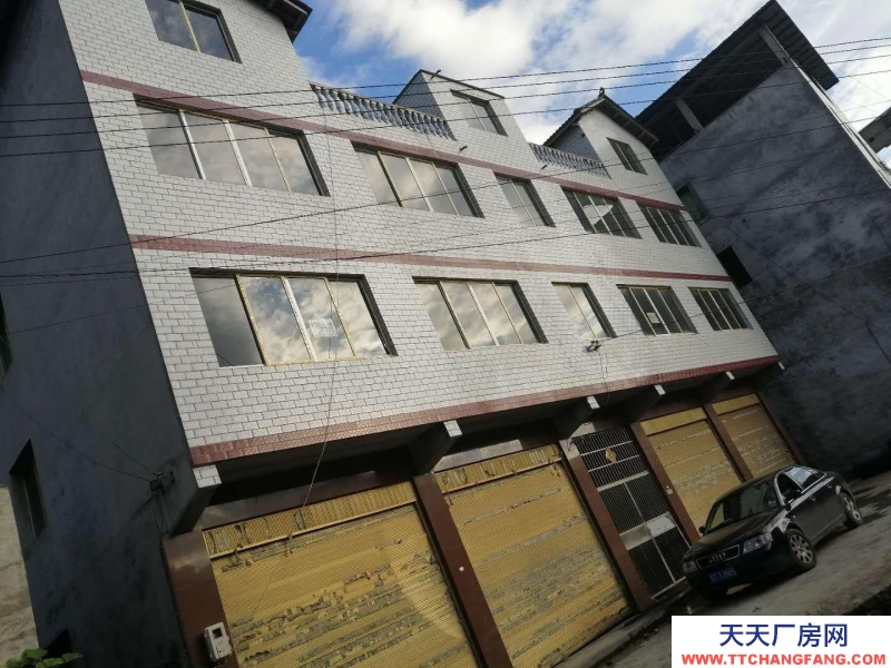 單套面積108平方，總面積有864平方