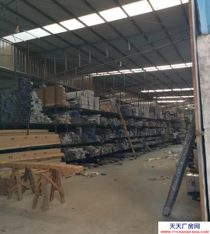 (出租) 出租云巖三橋輪胎廠附近倉庫