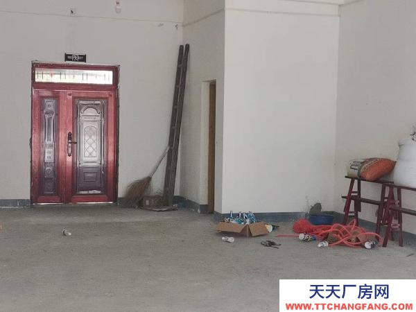 (出租) 離高速近，離公安局近，帶水電廁所