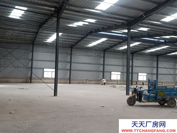 一層鋼構廠房，進出車輛方便，可生產可倉儲