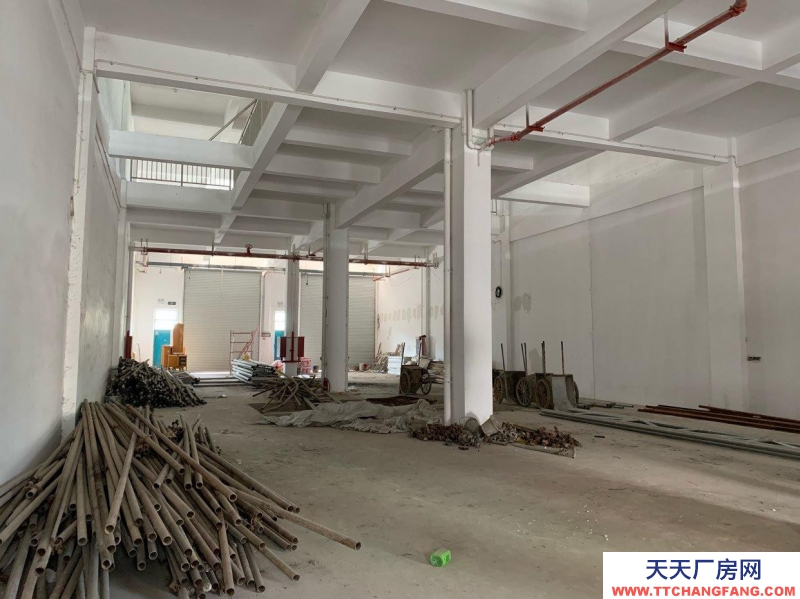 (出租) 倉庫位于遵義國際商貿城電子商務成內，即租即用