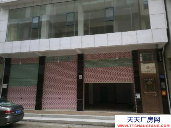 (出租) 一樓100平方.二至5樓120平方.可以單層出租。