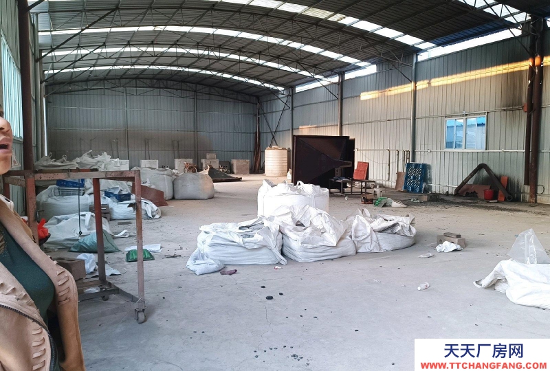 (出租) 廠房1200平方左右，場地4畝，獨(dú)門獨(dú)院，可分割。