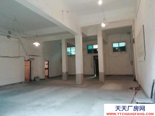 (出租) 房子位于默中商貿，西山村賴巖上，可作倉庫，廠房。