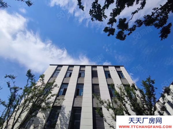 (出售) 南明區(qū) 8.1米層高 廠房出售 首付3成 有產(chǎn)權(quán) 可辦環(huán)評