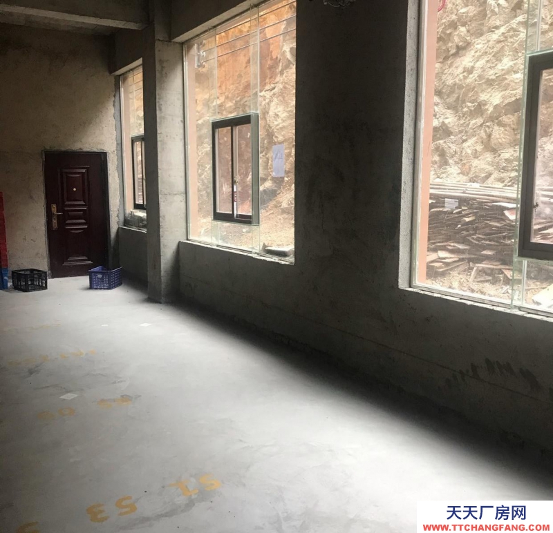 面積大 位置佳 配套設(shè)施齊全 請電話聯(lián)系