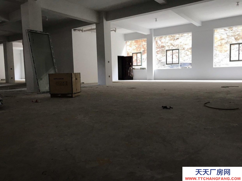 面積大 位置佳 配套設(shè)施齊全 請電話聯(lián)系