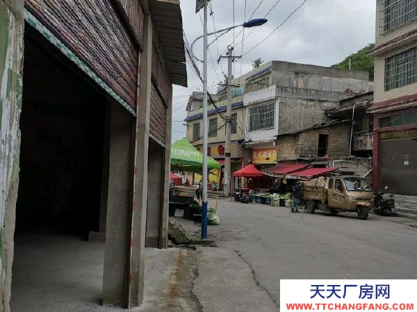 (出租) 臨近市中心，小商品市場，火車站，貨場，可做倉庫，廠房，商鋪。