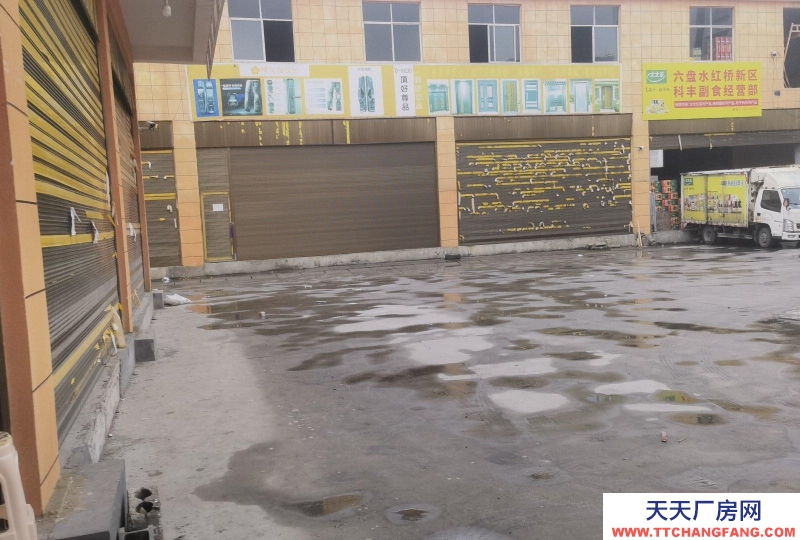 (出租) 鐘山空間寬闊，外院寬廣。通水電，有攝影頭