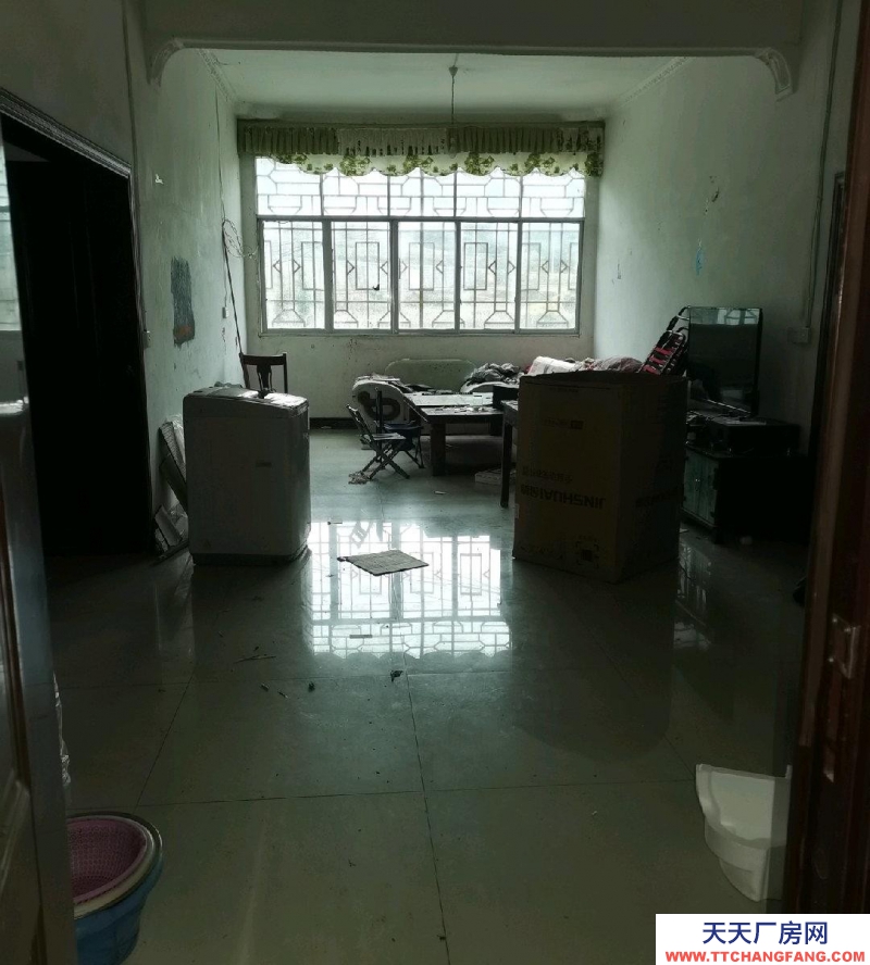 (出售)德江 一個(gè)廠房帶一個(gè)300平的。共1350平。