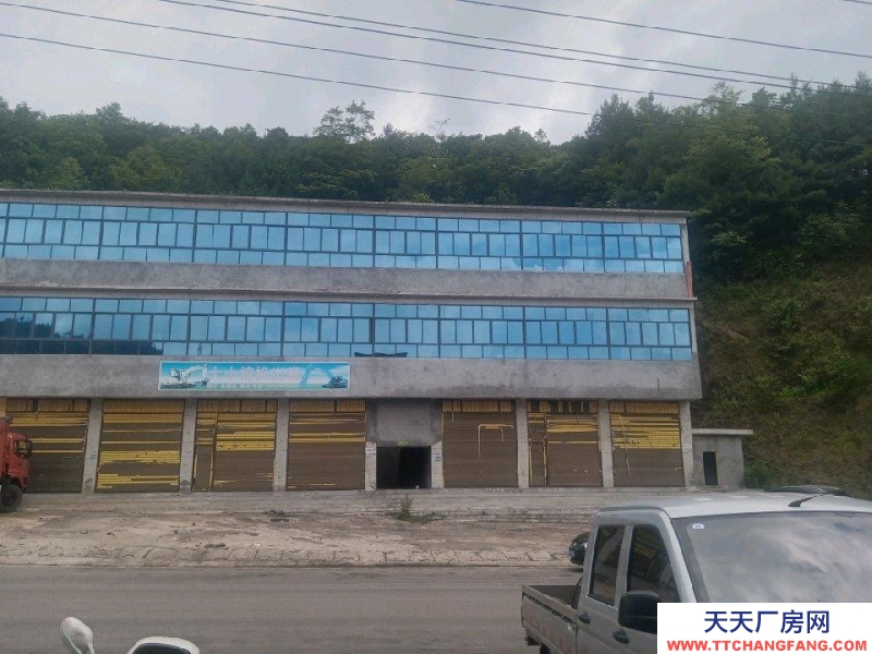 (出租) 有900平米，二樓和三樓都是一樣的，