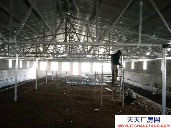 (出售) 養(yǎng)殖場(chǎng)出售,位于甕安縣猴場(chǎng)鎮(zhèn)那鄉(xiāng)村巖門組