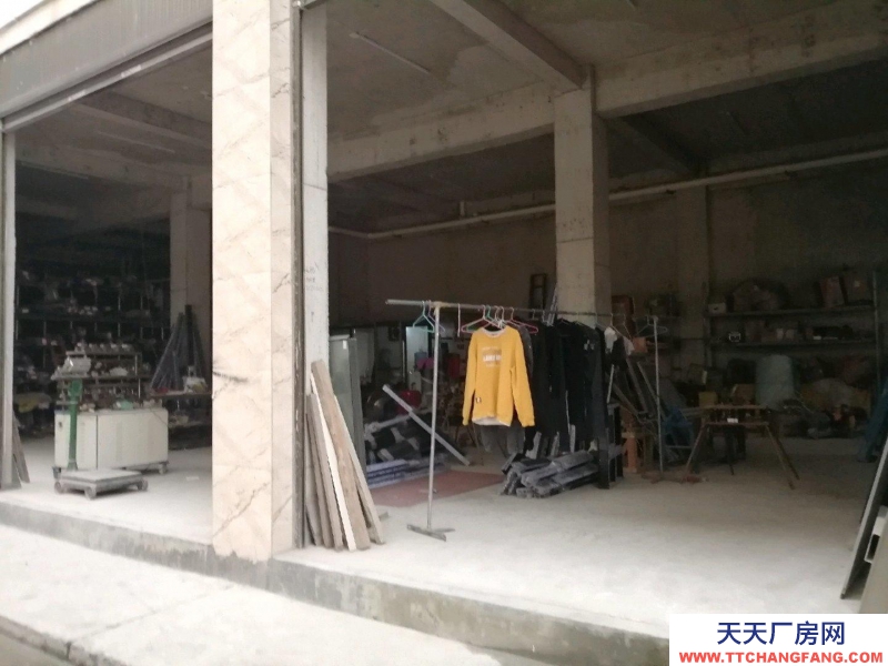 交通方便，銅仁城南高速路口，非常好的倉儲物流園