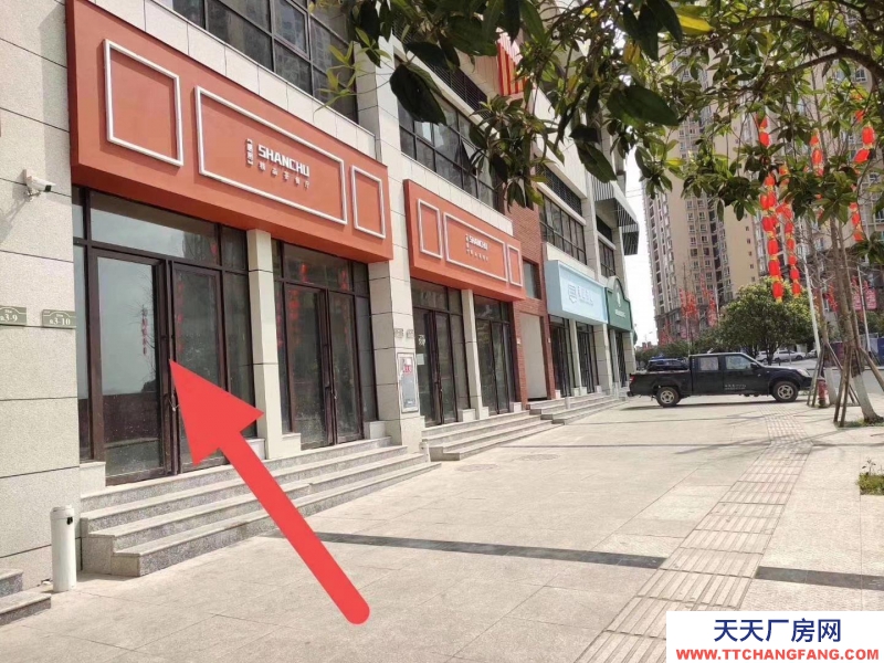 仁山公園櫻花苑臨街現(xiàn)鋪門面業(yè)主誠(chéng)心出售