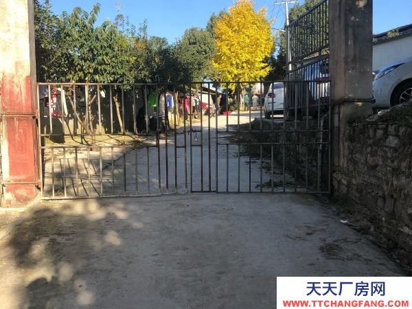 (出租) 空廠房，內(nèi)有停車場(chǎng)物流園旁邊，水電方便，有三項(xiàng)電