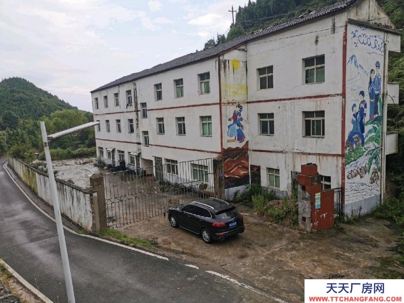 (出售) 緊挨著貴開路，交通方便，環境好。