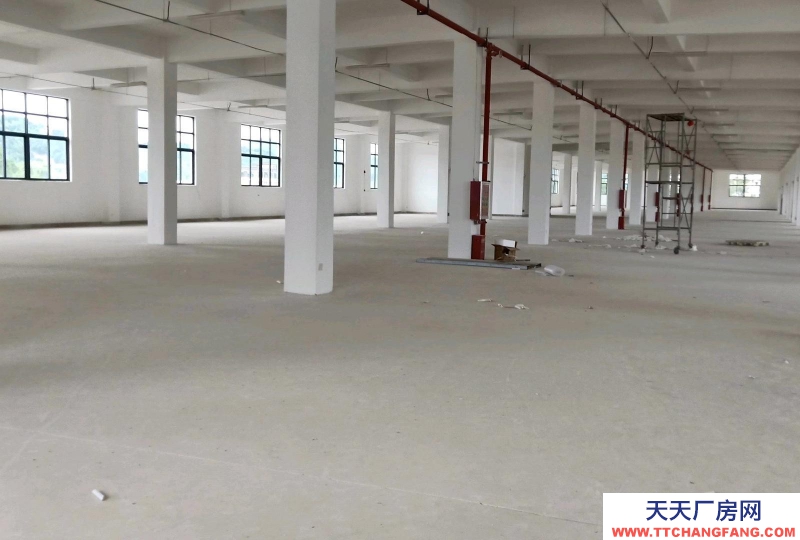 (出租) 業主自建廠房1萬平方和辦公樓及宿舍4千平方，手續齊全。