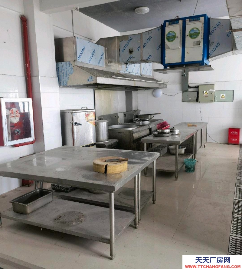 (出租) 業主自建廠房1萬平方和辦公樓及宿舍4千平方，手續齊全。