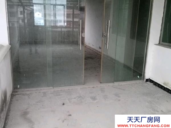 (出售) 住房地址！鎮(zhèn)寧縣大山哨沙戈鋪路口！