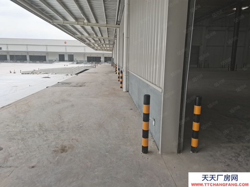 (出租) 沙坪壩大學(xué)城8500平標(biāo)準(zhǔn)倉(cāng)庫(kù)出租