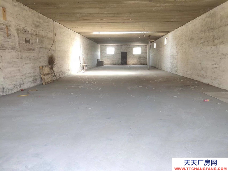 石家莊長安區(qū) 董家莊 臨街庫房出租