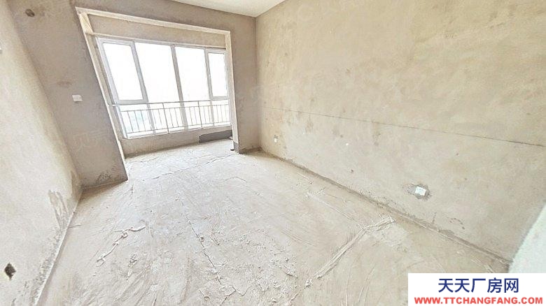 石家莊長安社區毛坯房，可做庫房。交通便利