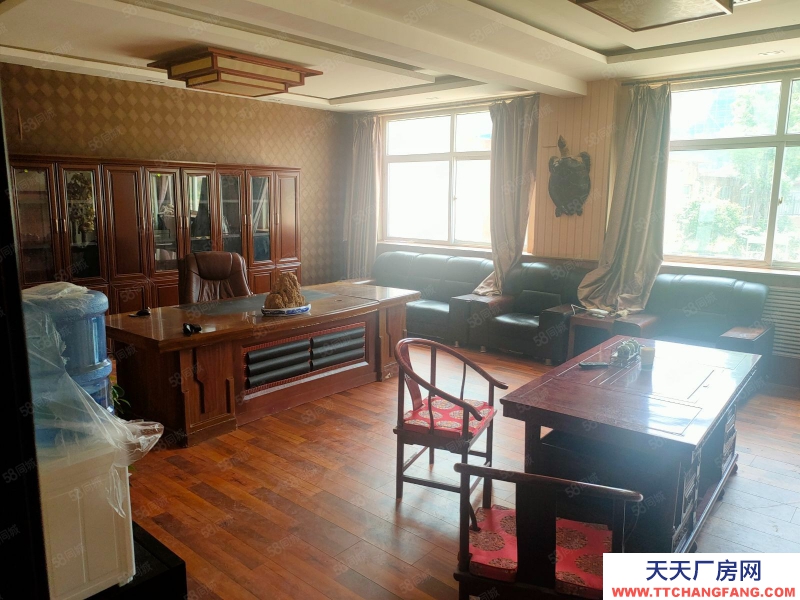 石家莊橋西安聯青年城西門，獨院3500平出租，適合培訓學校，辦公廠房等