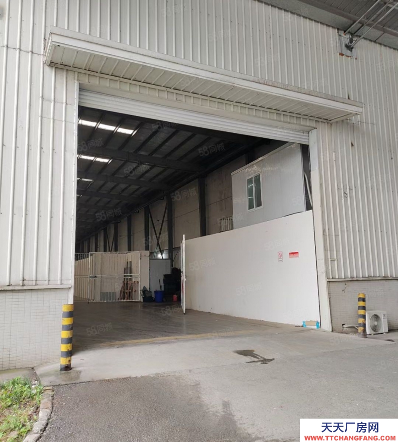 重慶 巴南界石1208平米一樓倉庫出租，空高13米，大車進出方便