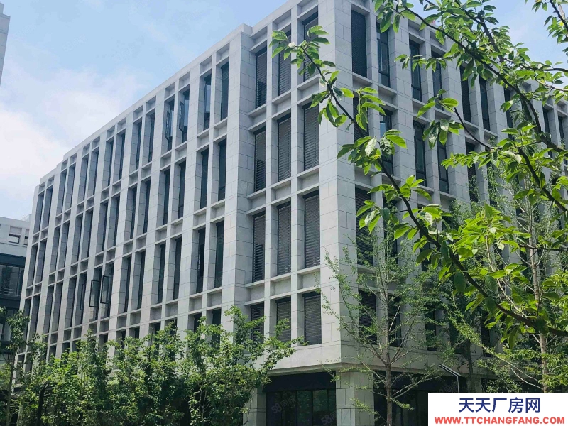 (出售) 荔灣廣鋼新城全新40年紅本廠房，5噸貨梯可進行車，生產辦公研發可