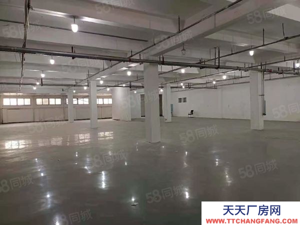 武漢江漢(出租) 倉庫300平米,硚口漂亮小園區,三樓帶電梯