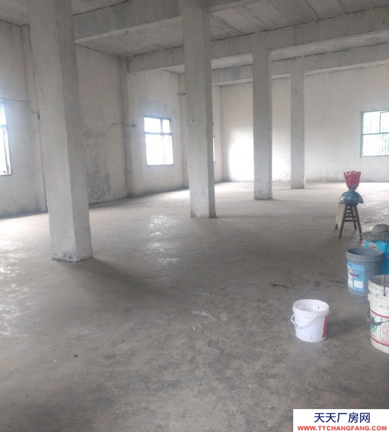 重慶北碚倉庫出租，交通樞紐、免費贈大空地