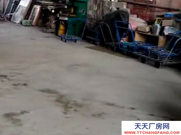 南寧市青秀區(qū)(出租) 廠房低價(jià)出租交通便捷，環(huán)境很好，中介勿擾