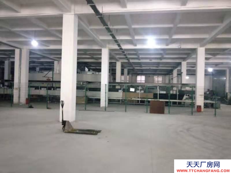 重慶北碚蔡家工業(yè)園2000平米廠房出租，可分租