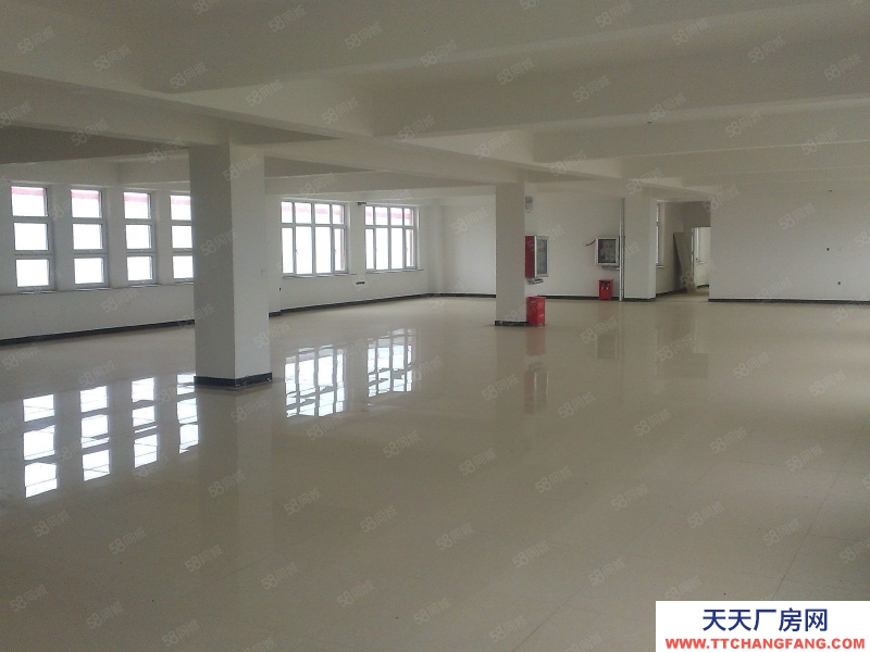 鐵西企業(yè)直租13000平廠房,外場地,辦公樓,疫情期間有優(yōu)惠