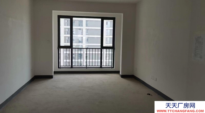 石家莊 裕華 毛坯房，白墻，洋灰地面，有中央空調，