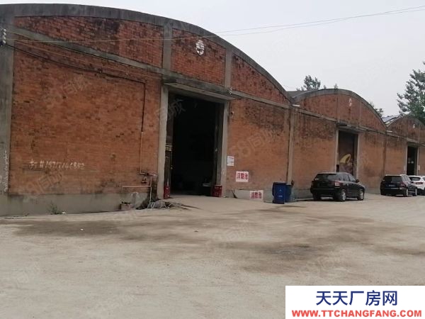 武漢硚口(出租) 武漢商務區附近，350平方米，地理位置優越，價格實惠