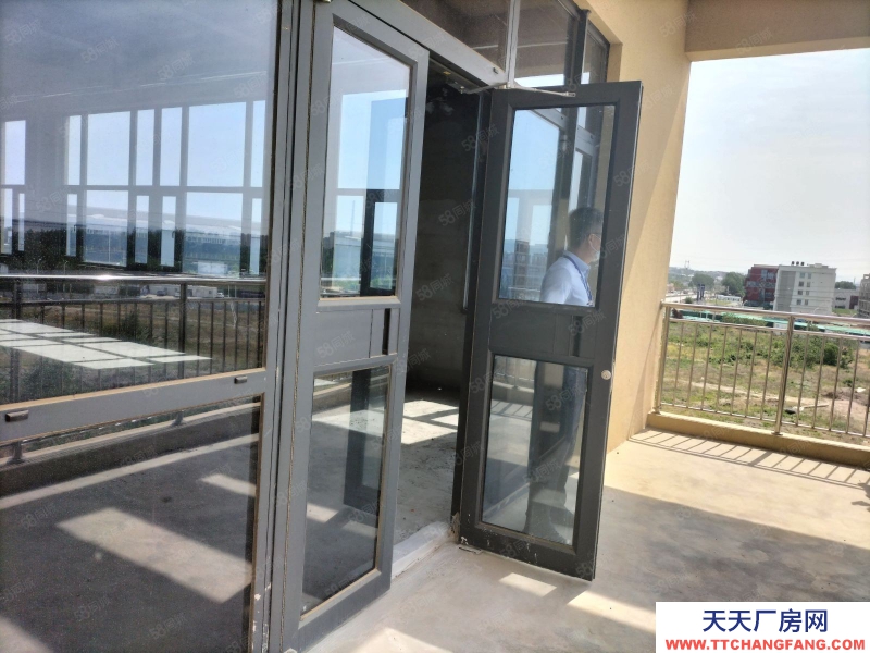 濟南槐蔭經十西路現房廠房，即買即入駐，正規園區，50年獨立產權