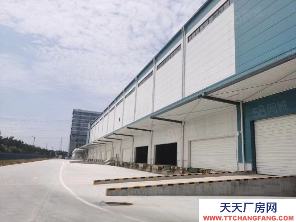 南京市 浦口浦泗路星火地鐵口丙二月臺庫10000平 可分租 場地超大