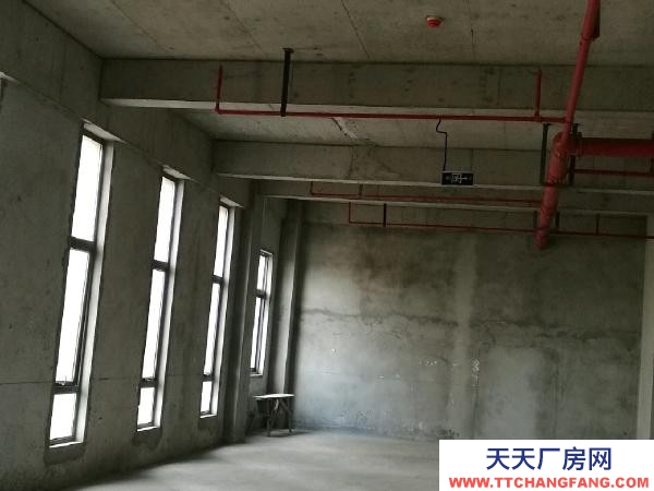 南京市浦口區汊河雅居樂林語城一樓門面房