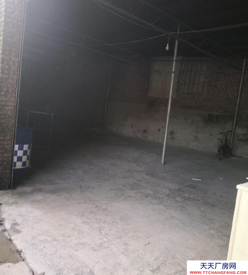 重慶銅梁可以廠房，也可以庫房，出租。