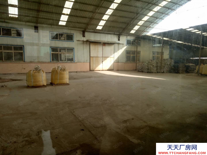 濟(jì)南天橋出廠房倉庫寫字樓配套物流倉儲(chǔ)大型車進(jìn)出方便招商