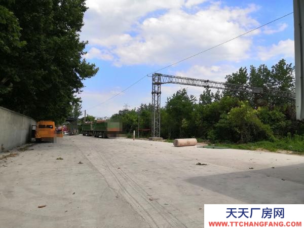 南京市 棲霞區現有大面積倉庫及場地出租