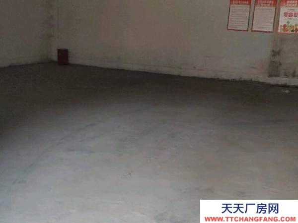 南京市鼓樓區(qū)雙層，需自行隔斷，門市倉庫一體，有院子